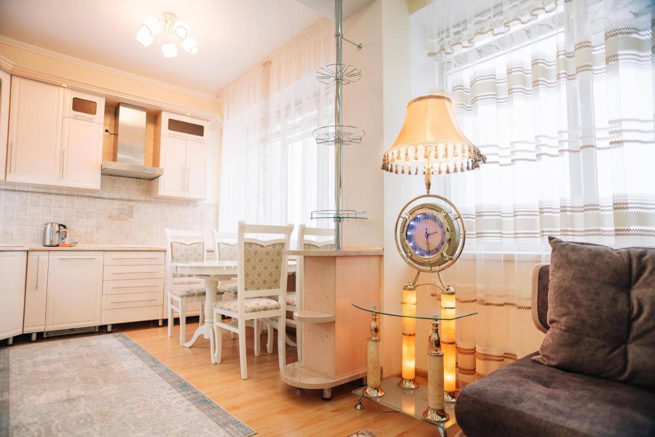 Апартаменты Люкс Рядом С Рекой Иртыш Pavlodar Exterior foto